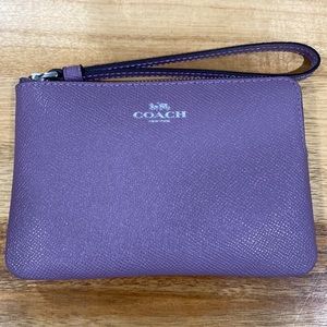 Coach wristlet wallet